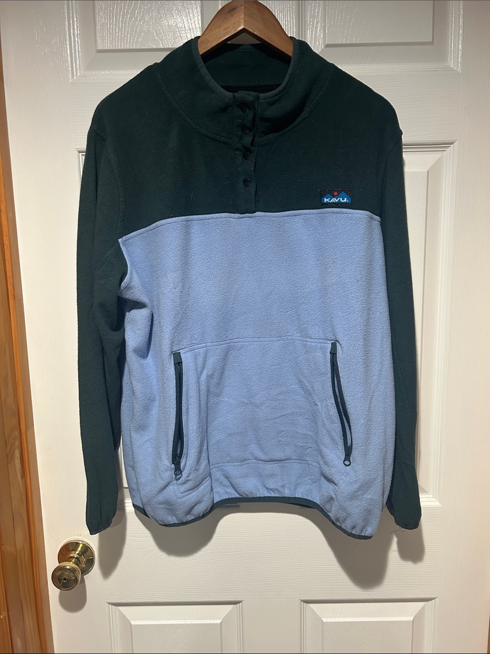 Kavu Dark Green & Light Blue Two-Tone Fleece Pullover